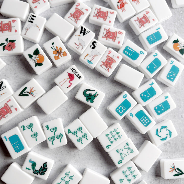 Mahjong Set & Lucite Display Box Bundle